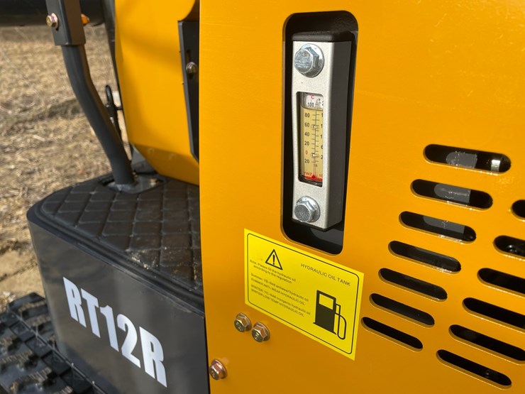 #1040-•-new-ats-rt12r-mini-excavator-image-17