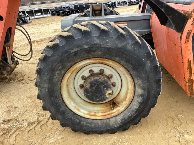 2005-jlg-g9-43a-image-77