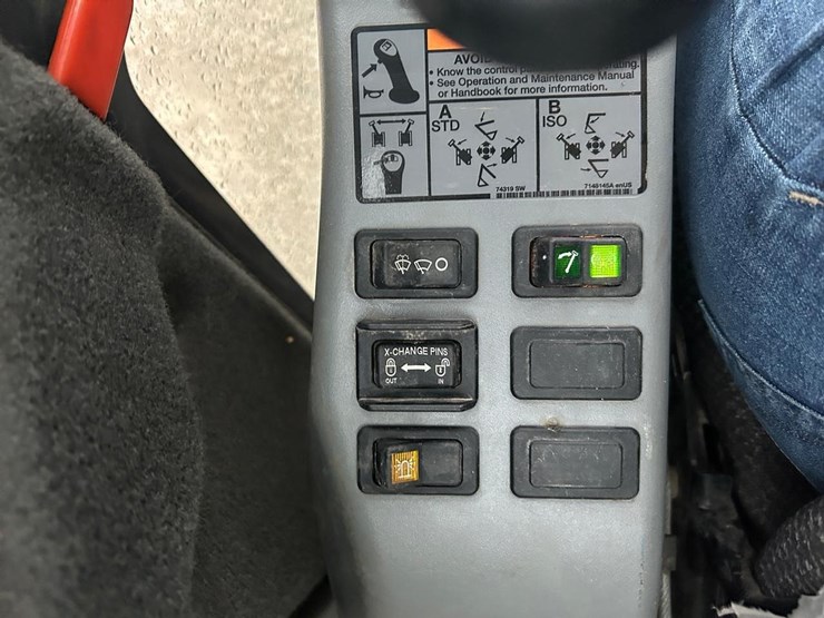 2017-bobcat-e35i-image-25