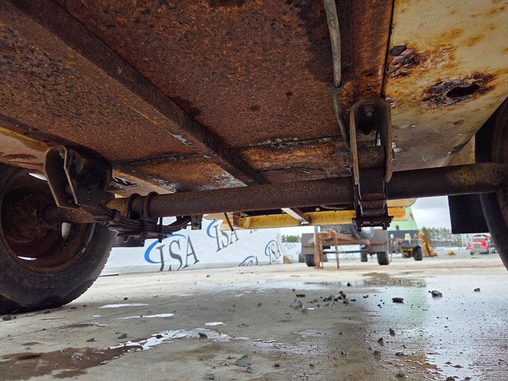 1994-massey-ferguson-8-image-34