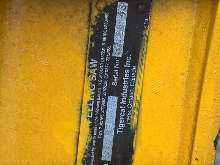 2010-tigercat-lx822c-image-14