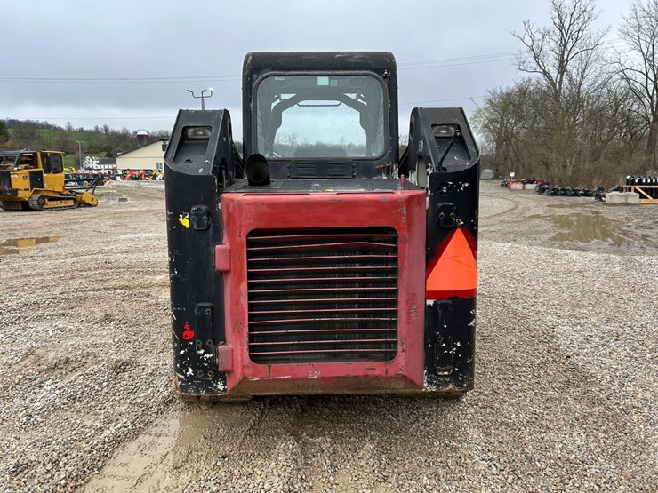 takeuchi-tl10v2-image-3