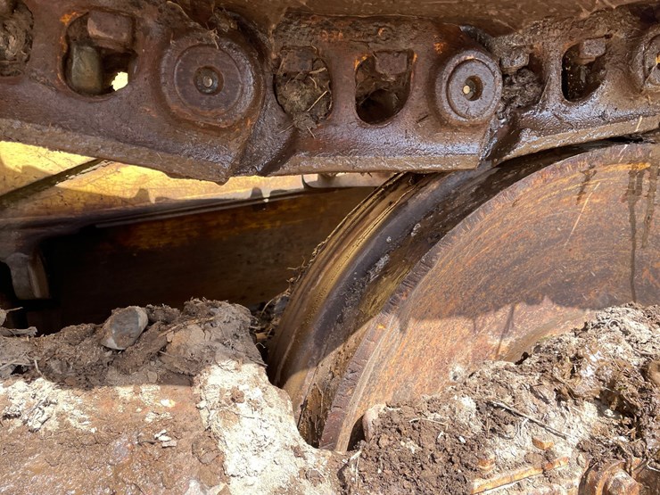 caterpillar-d7-image-25