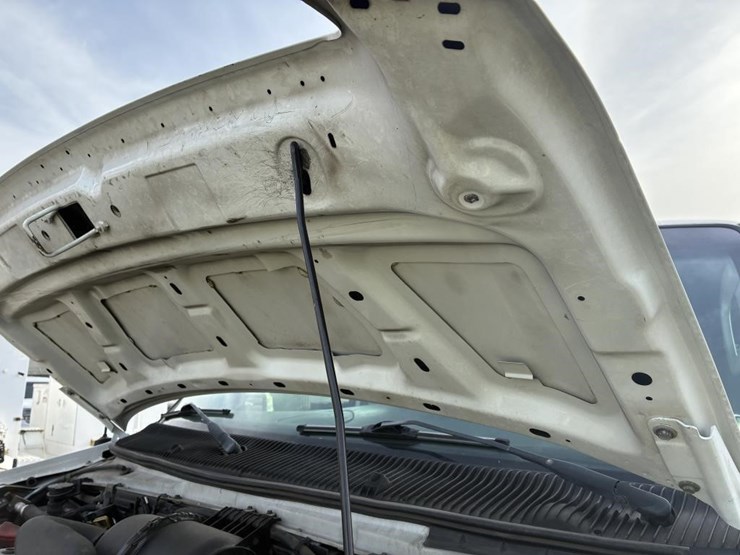 2008-ford-e350-image-10