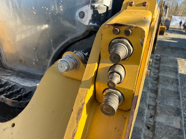 caterpillar-259d-image-16