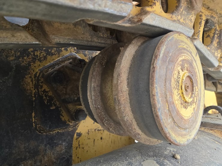 2001-caterpillar-963c-image-55