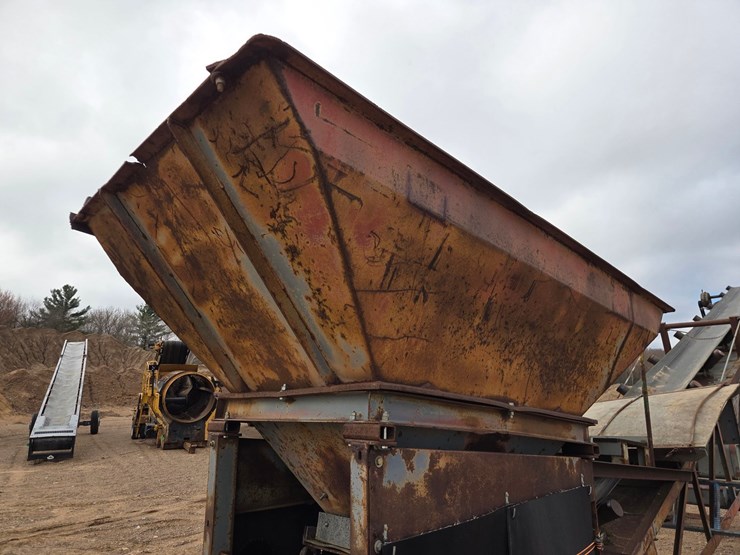 massey-ferguson-8-image-15