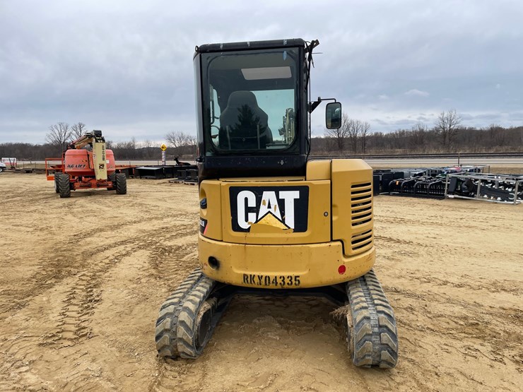 2014-caterpillar-303.5-image-6