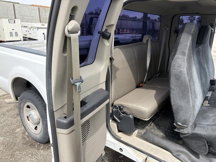 2008-ford-f250-image-10