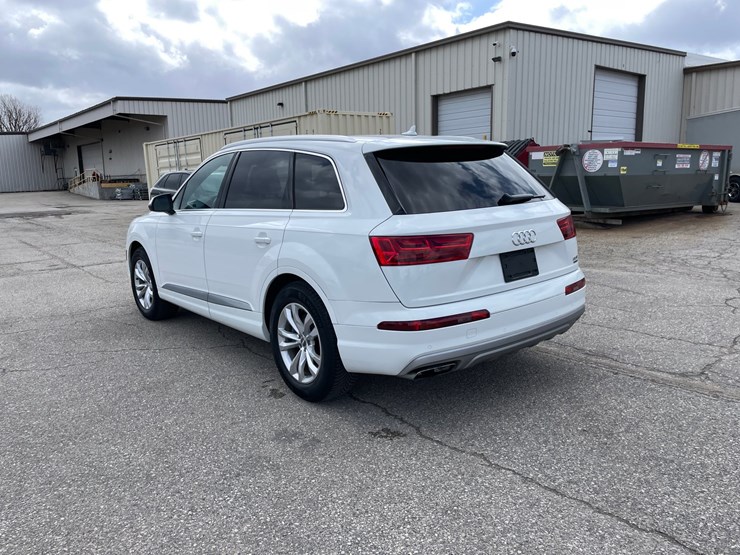 2018-audi-q7-image-7