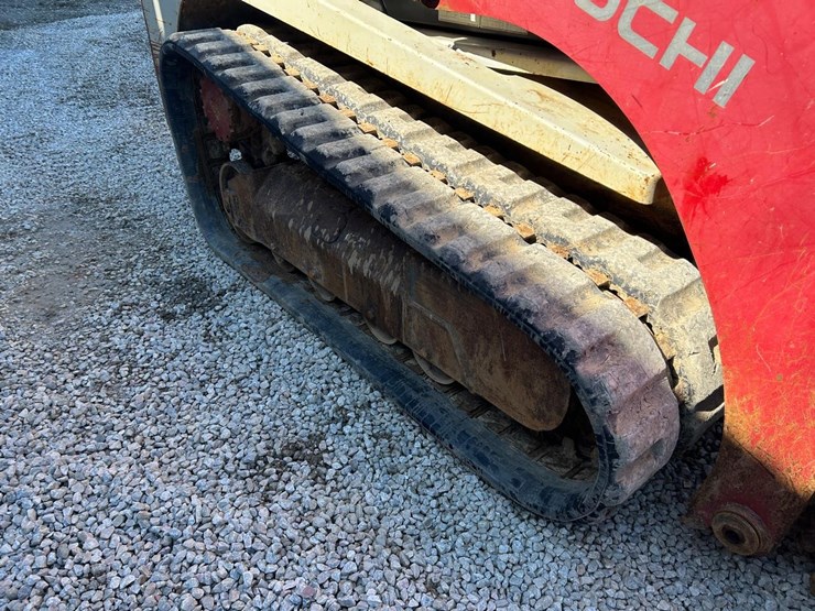 takeuchi-tl10-image-12