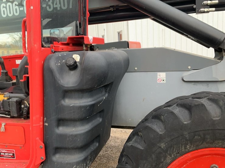 #202-•-2020-skyjack-sj843h-telehandler-image-24