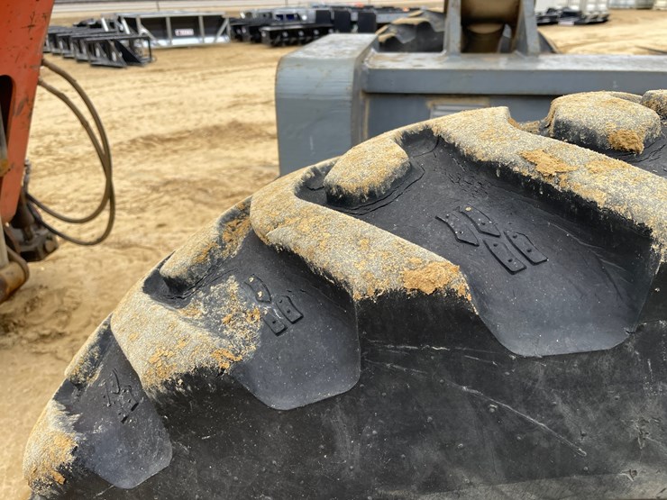 2005-jlg-g9-43a-image-78