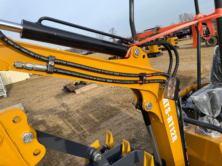 #1040-•-new-ats-rt12r-mini-excavator-image-28