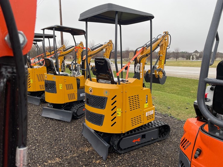 #3299-•-2026-ats-rt15r-mini-excavator-image-3