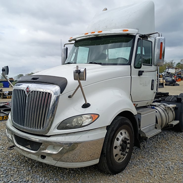 2015 INTERNATIONAL PROSTAR