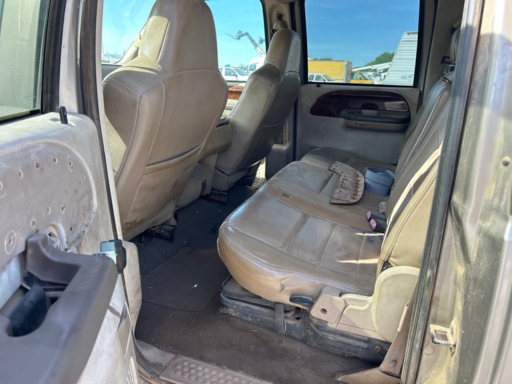 2004-ford-f250-image-8