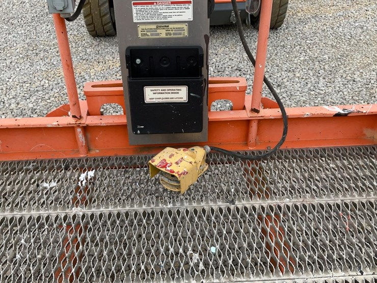 #306-•-2016-snorkel-46'-electric-articulated-boom-lift-image-13