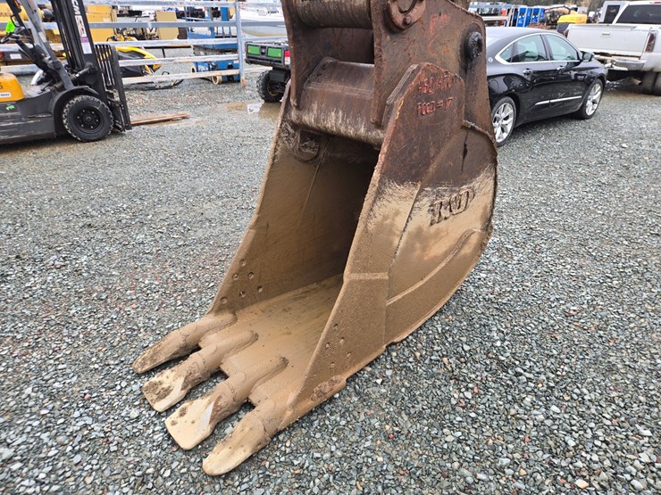 deere-470g-lc-image-12