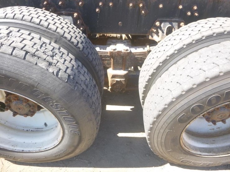 2008-international-paystar-5500i-t/a-roll-off-truc-image-23