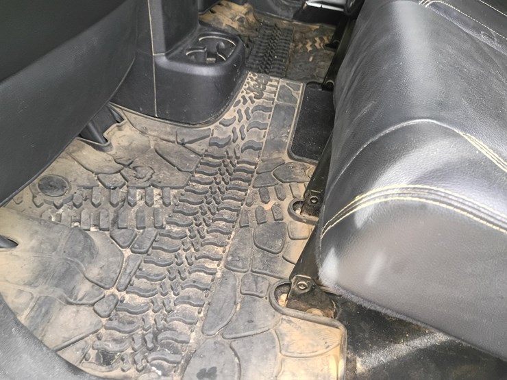 2015-jeep-wrangler-image-60