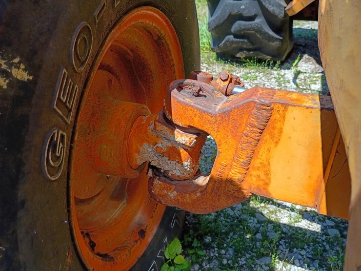 1979-case-586c-image-52