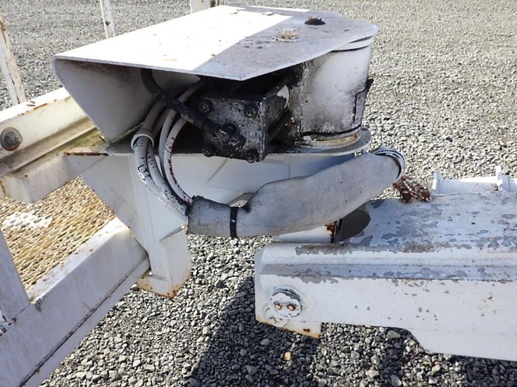 snorkel-a42r-telescopic-boom-lift-image-24