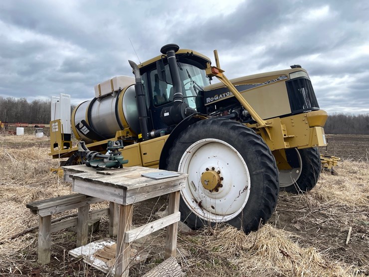 #5515-•-agco-rogator-u1264c-ag-chem-sprayer-image-9
