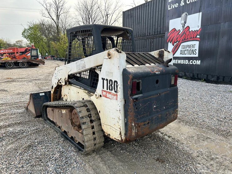 bobcat-t180-image-2