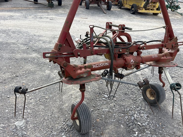 hesston-3717-image-7