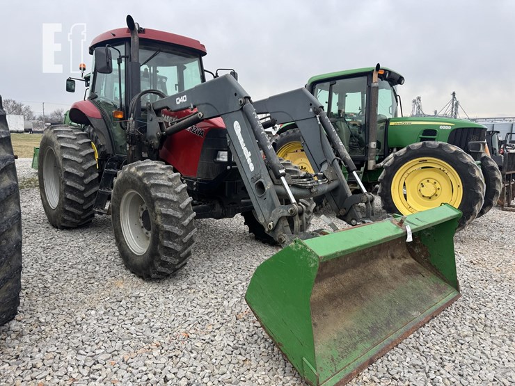 case-ih-farmall-120a-image-3