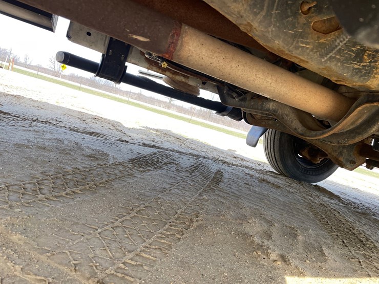 2011-ford-f550-image-68