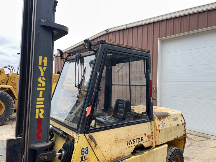 #7518-•-hyster-x110xl-forklift-image-10