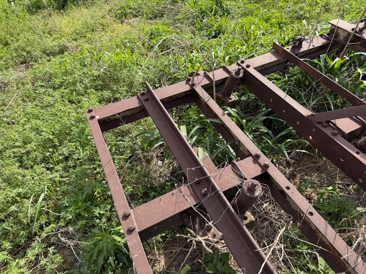 #45299-•-12'-chisel-plow-image-18