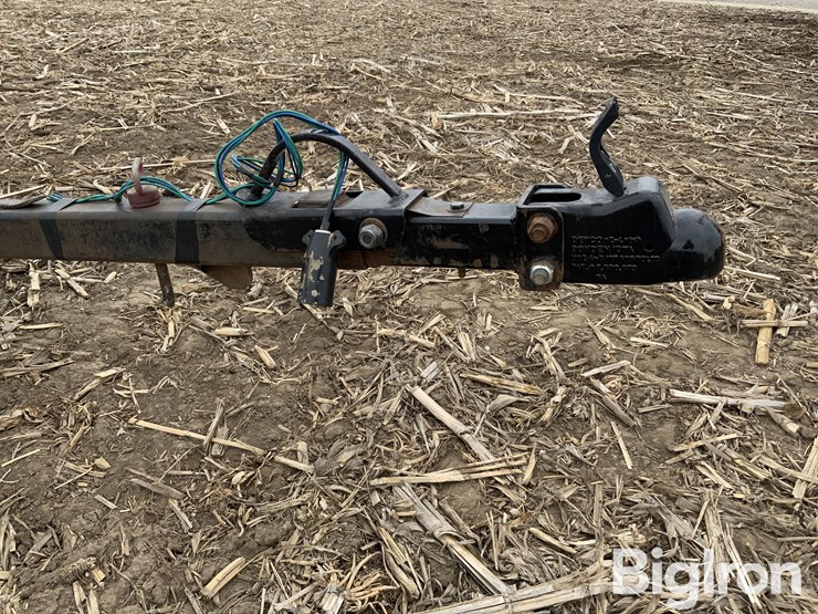 2010-stud-king-md42dot-42'-header-trailer-image-11