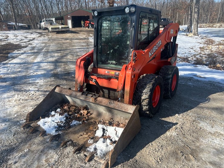 2018-kubota-ssv75-image-25