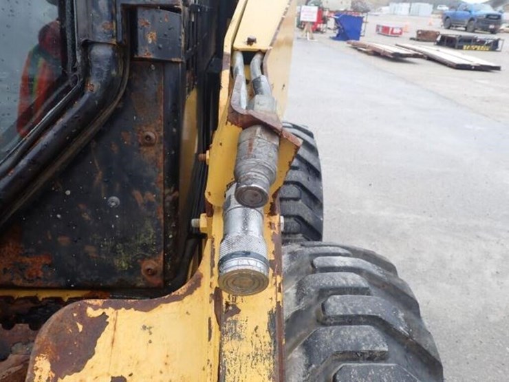 2009-caterpillar-232b-image-46