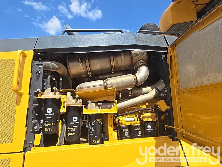 2019-deere-670g-image-77