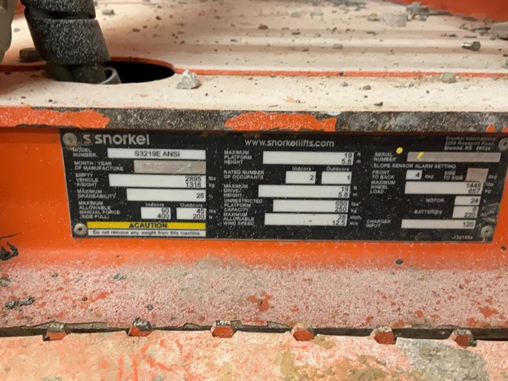 #408-•-2017-snorkel-19'-scissor-lift-image-9