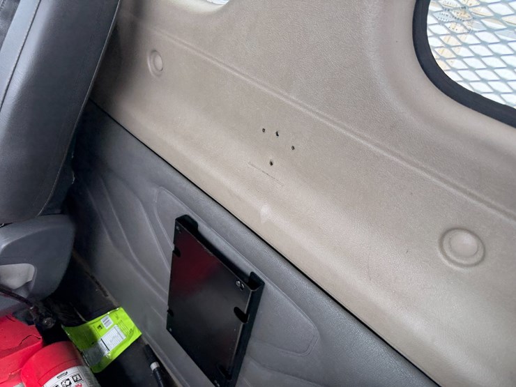 #45283-•-2016-freightliner-cascadia-daycab-truck-tractor-vin:-3akjgedv9gsgy4090-image-69