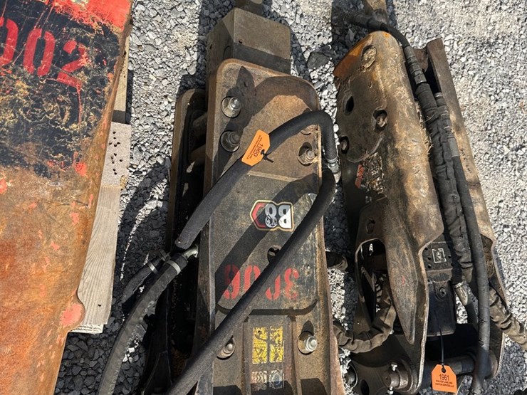 caterpillar-308-image-1