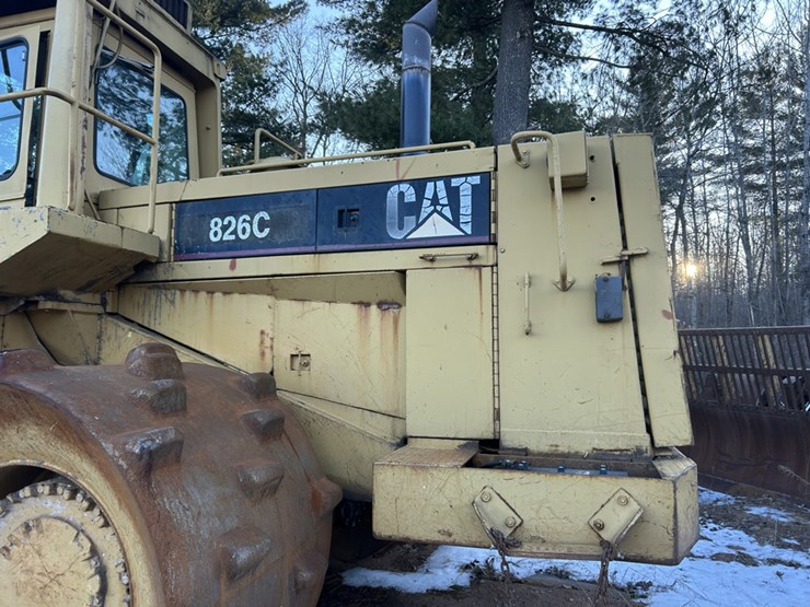 caterpillar-826c-image-24