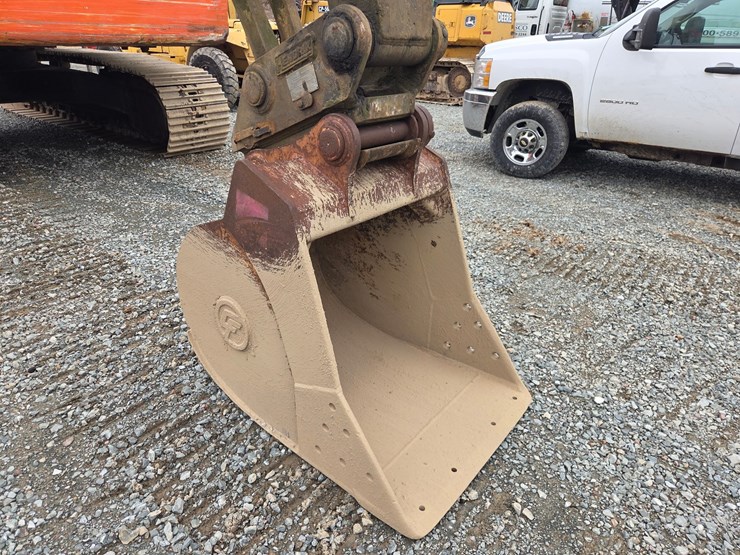 komatsu-pc150-lc-5-image-10