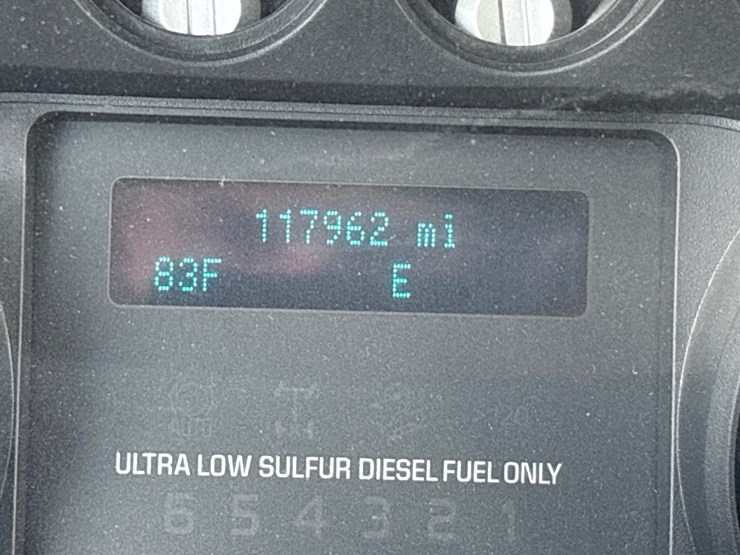 2015-ford-f550-image-14