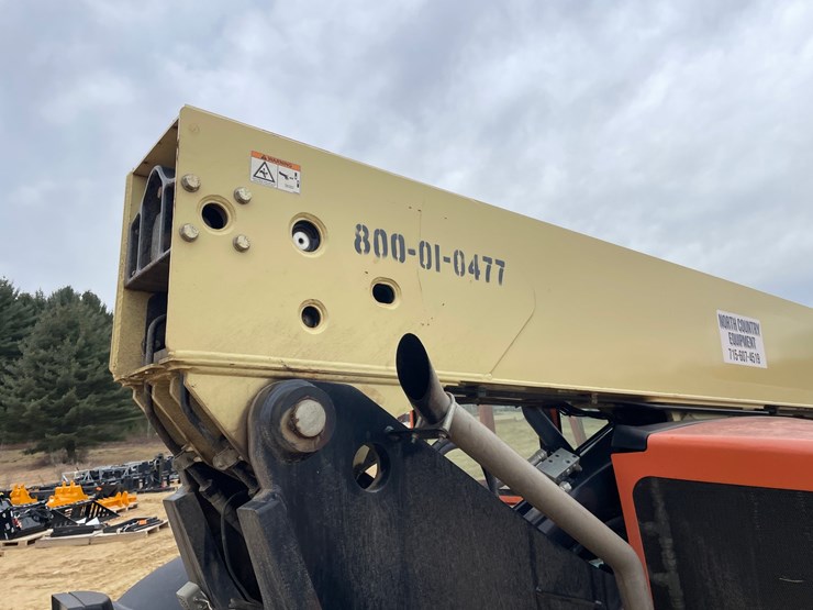 2014-jlg-g9-43a-image-23