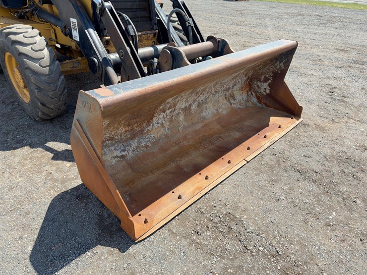 2001-caterpillar-420d-it-image-8