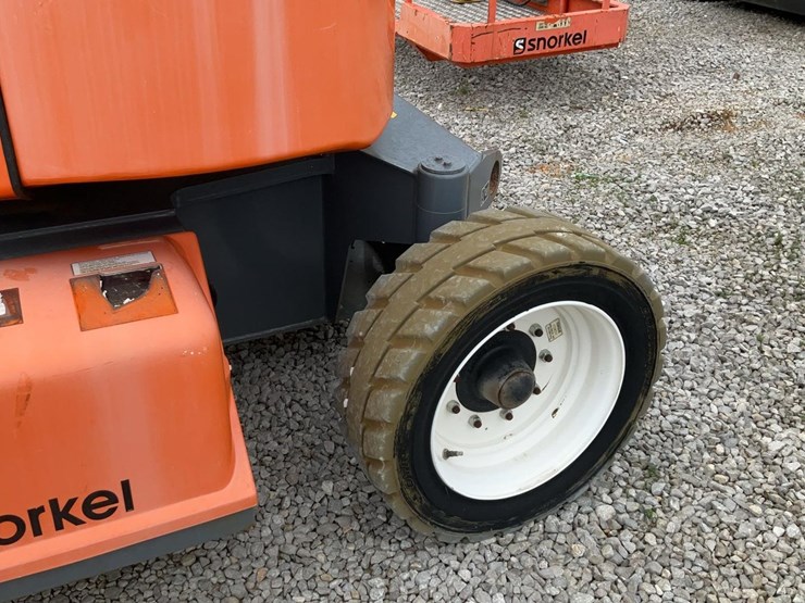 #306-•-2016-snorkel-46'-electric-articulated-boom-lift-image-23