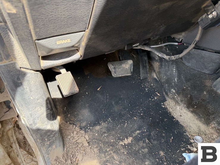 2005-dodge-ram-2500-image-33