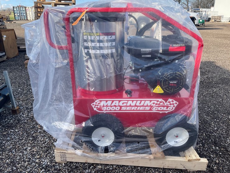 #3089-•-2026-magnum-4000-hot-water-pressure-washer-image-3