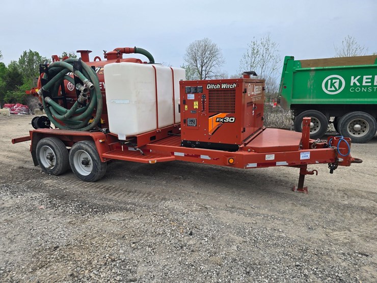 2017-ditch-witch-fx30-image-25